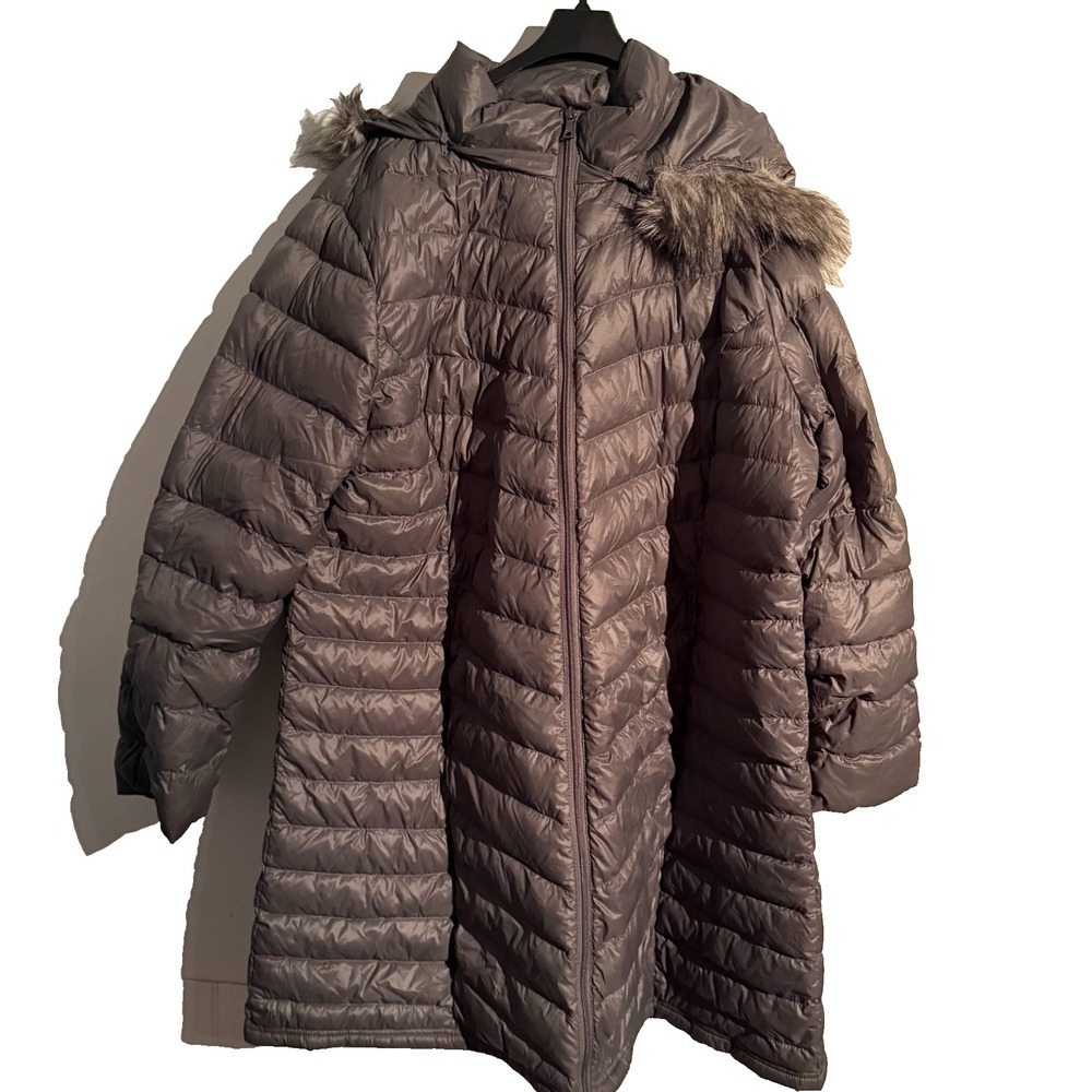 Big Chill Ultra Lightweight Down Fill Packable‎ Jacket Size 3X Plus Size Travel